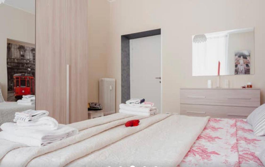 Rodica Comfort Home Milano Navigli Exterior foto