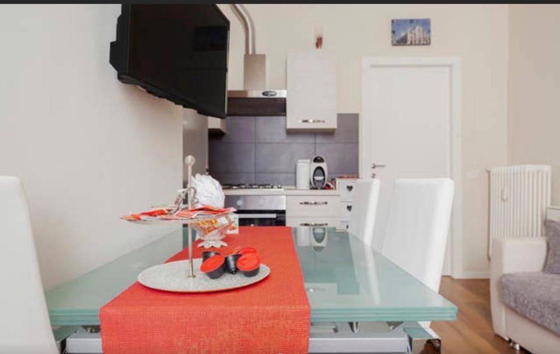 Rodica Comfort Home Milano Navigli Exterior foto